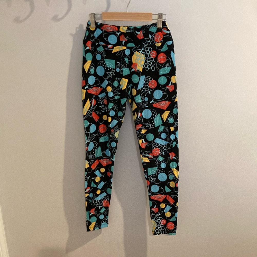 2/$15 🖤🍓 LuLaRoe leggings 🖤🍓 OS